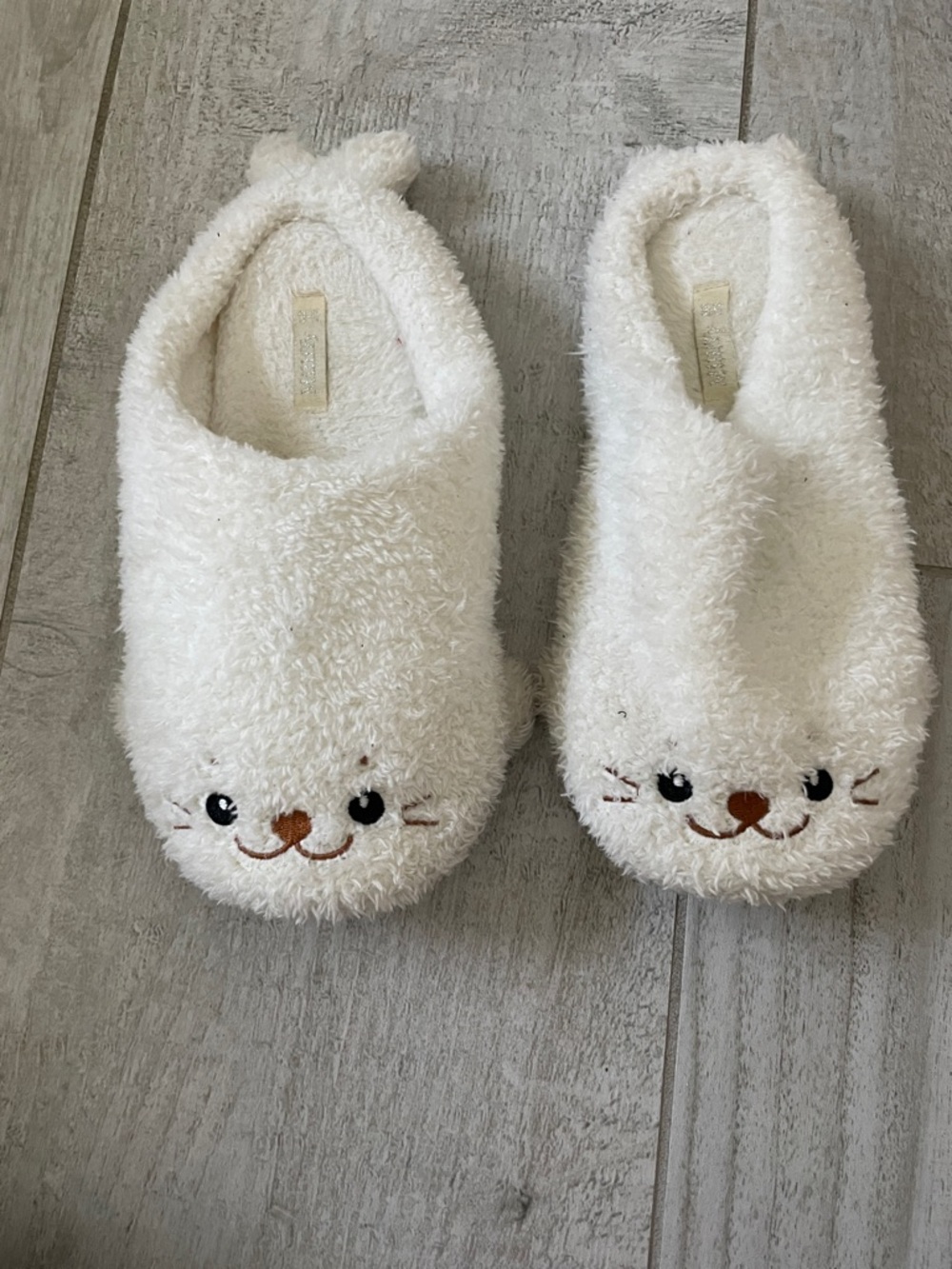 Amazon Women's White Fuzzy Animal Face Slippers